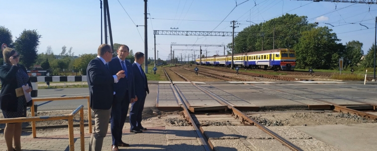 Reģionālā vizītē iepazīstas ar Salaspils kapacitāti Rail Baltica loģistikas centra attīstīšanai 