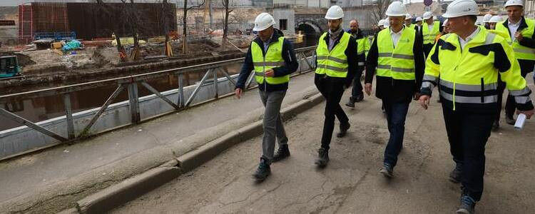 Ministru prezidents K. Kariņš: jāturpina kāpināt Rail Baltica būvniecības tempus